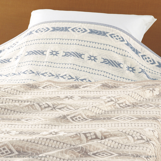 【送料無料】 極選魔法の糸×オーガニック　プレミアム三重織ガーゼ毛布　No.80 （ベージュ）